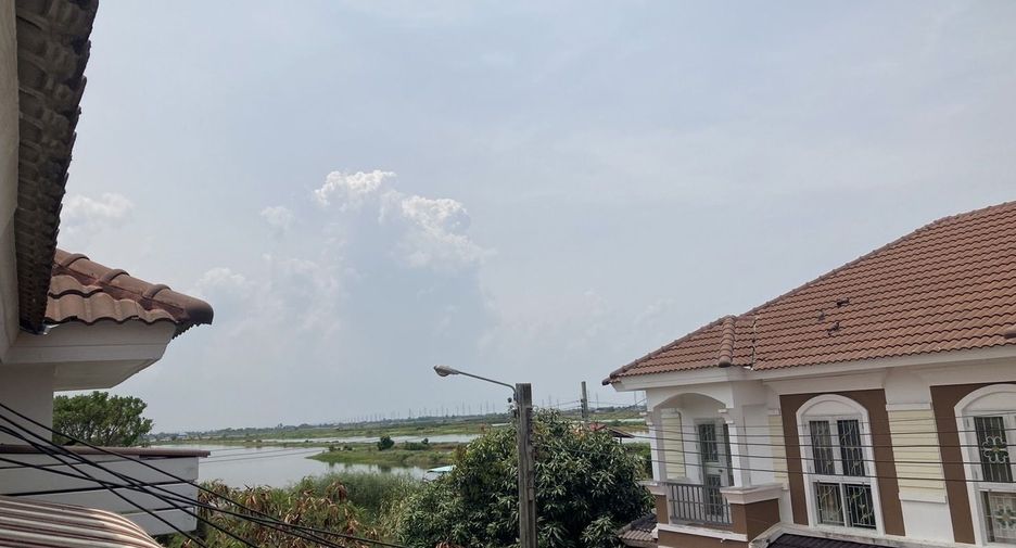 For sale and for rent 3 bedrooms townhouse in Bang Bo, Samut Prakan