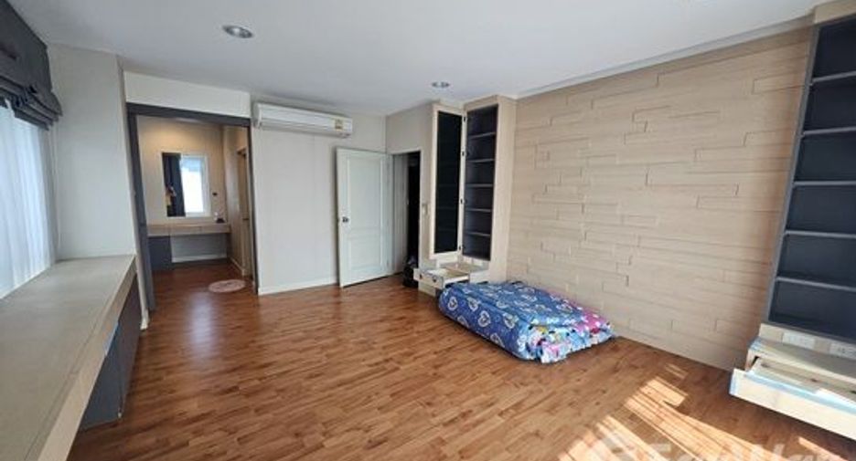 Casa en venta de 3 habitaciones en Saphan Sung, Bangkok