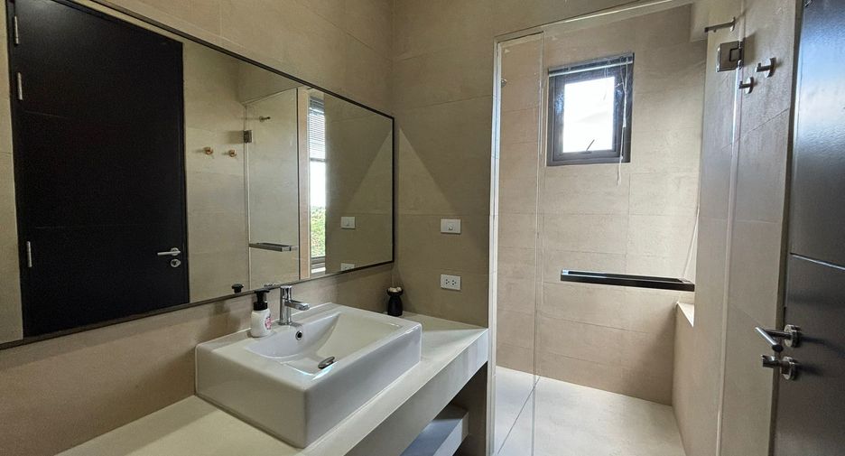 For sale 3 bedrooms villa in Ko Samui, Surat Thani