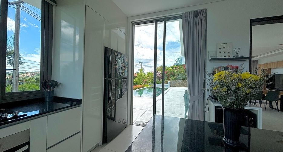 For sale 3 bedrooms villa in Ko Samui, Surat Thani