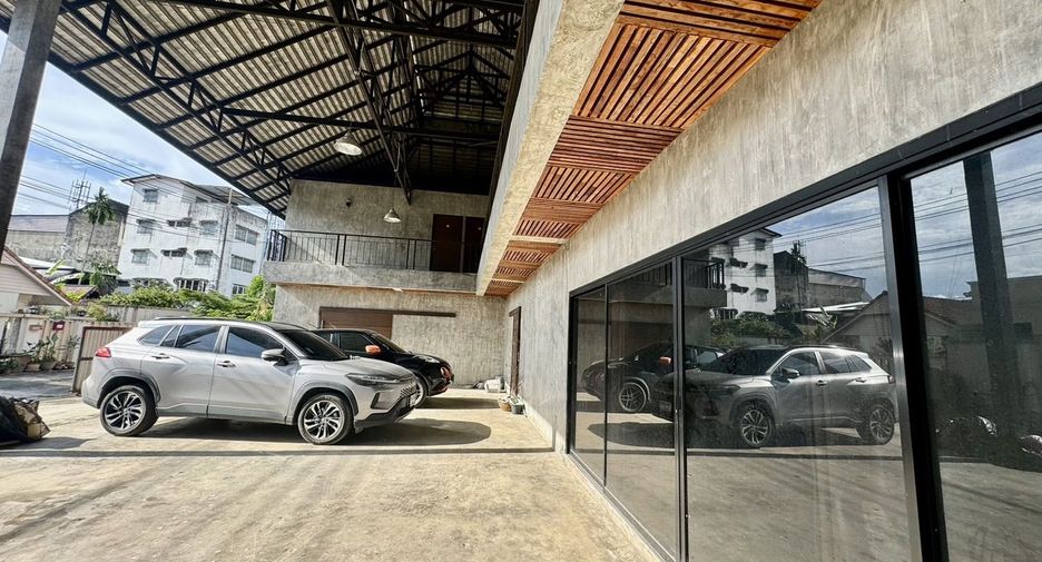 Büro zum Kauf mit 3 Zimmer in Mueang Chiang Mai, Chiang Mai