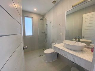 À vendre 3 chambres villa à Ko Samui, Surat Thani