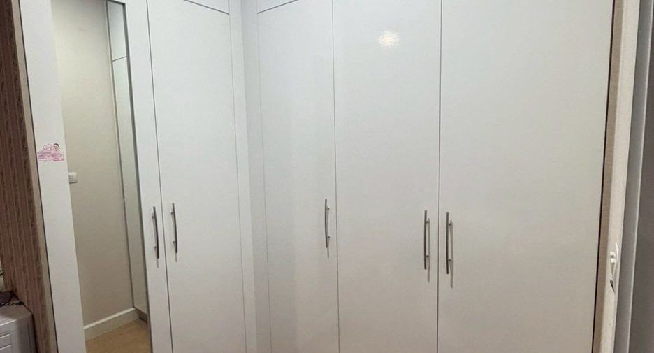 À vendre 3 chambres maison de ville à Mueang Nonthaburi, Nonthaburi
