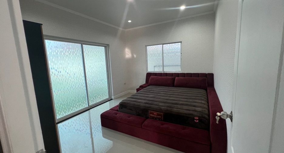 For rent 3 bedrooms villa in Hua Hin, Prachuap Khiri Khan