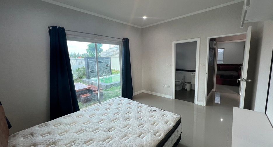 For rent 3 bedrooms villa in Hua Hin, Prachuap Khiri Khan
