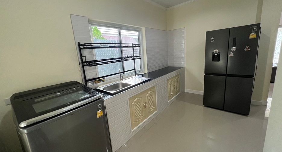 For rent 3 bedrooms villa in Hua Hin, Prachuap Khiri Khan