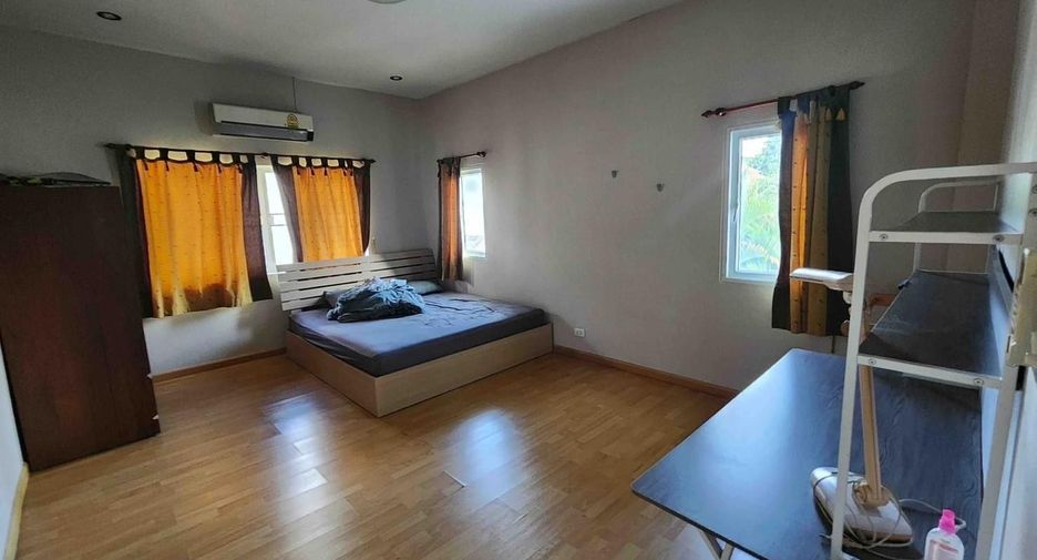 For sale 3 bedrooms house in Mueang Chiang Mai, Chiang Mai