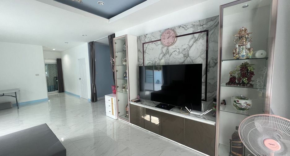 Haus zum Kauf mit 6 Zimmer in Hua Hin, Prachuap Khiri Khan