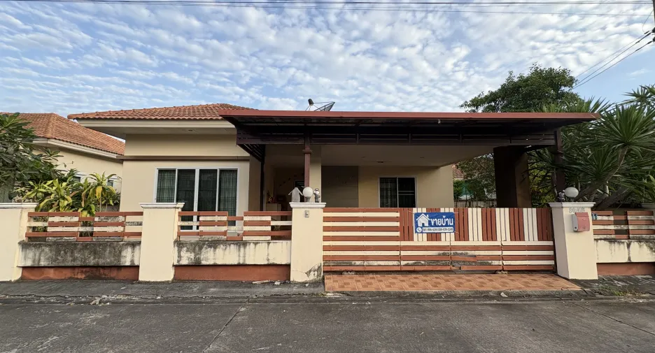 Casa en venta y en alquiler de 3 habitaciones en Mueang Rayong, Rayong