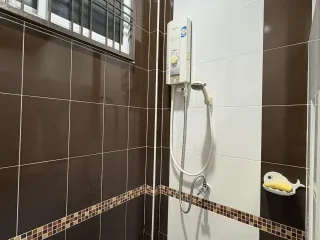 出售 和 出租 3 卧室 独立屋 在 Mueang Rayong, Rayong