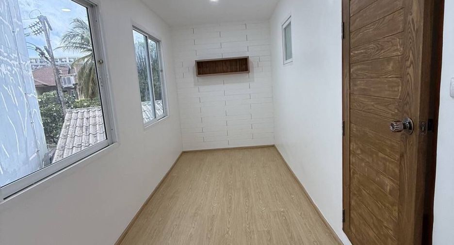 For sale 3 bedrooms townhouse in Mueang Phuket, Phuket