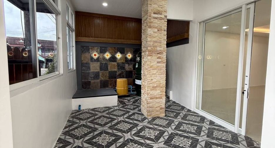 For sale 3 bedrooms townhouse in Mueang Phuket, Phuket