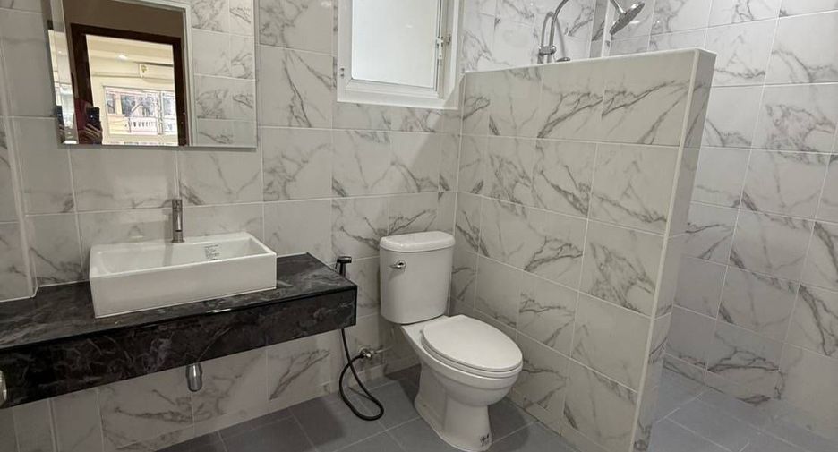 For sale 3 bedrooms townhouse in Mueang Phuket, Phuket