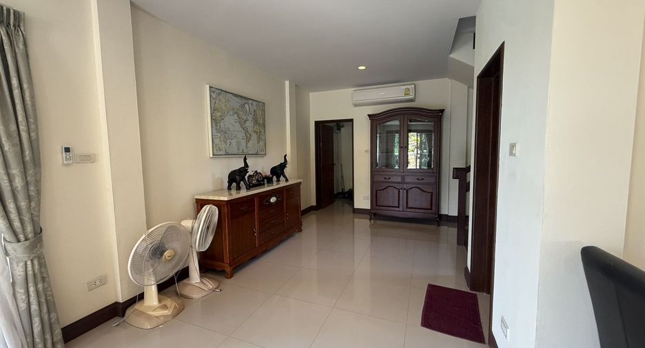 À vendre 3 chambres villa à Pran Buri, Prachuap Khiri Khan