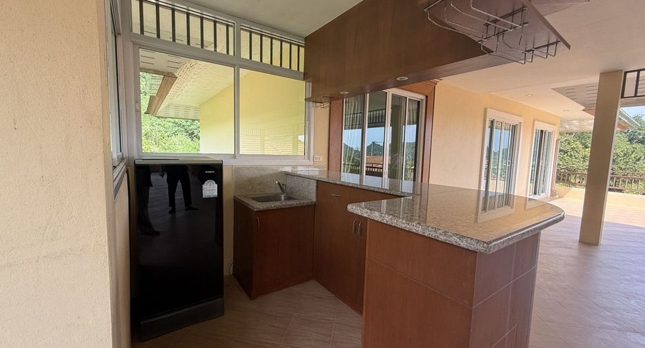 À vendre 3 chambres villa à Pran Buri, Prachuap Khiri Khan