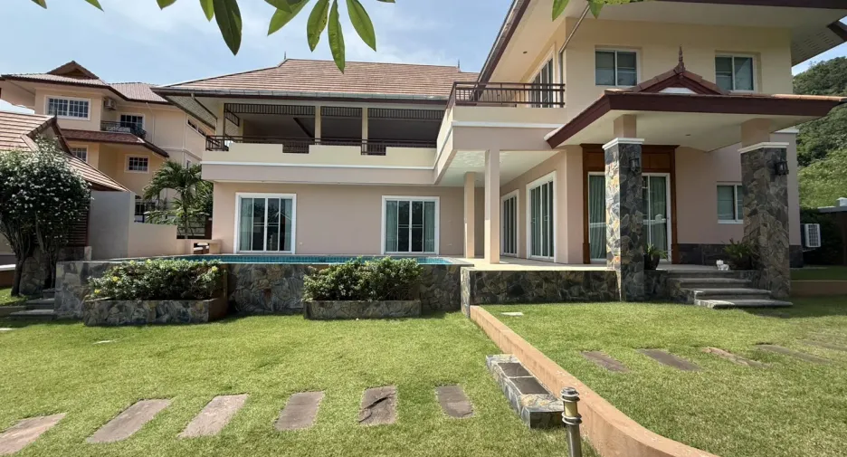 À vendre 3 chambres villa à Pran Buri, Prachuap Khiri Khan