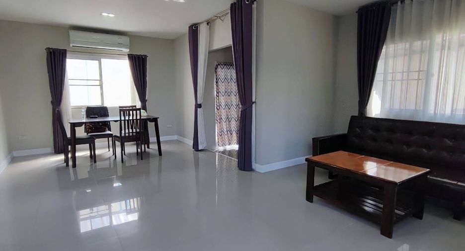 For rent 3 bedrooms house in Saraphi, Chiang Mai