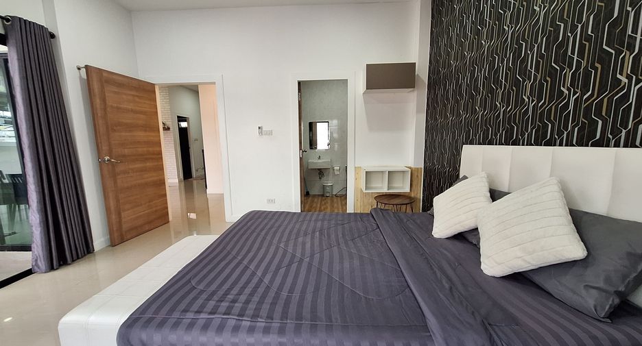 For rent 3 bedrooms villa in Hua Hin, Prachuap Khiri Khan