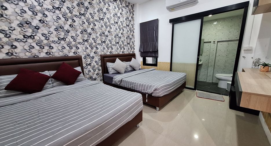 For rent 3 bedrooms villa in Hua Hin, Prachuap Khiri Khan