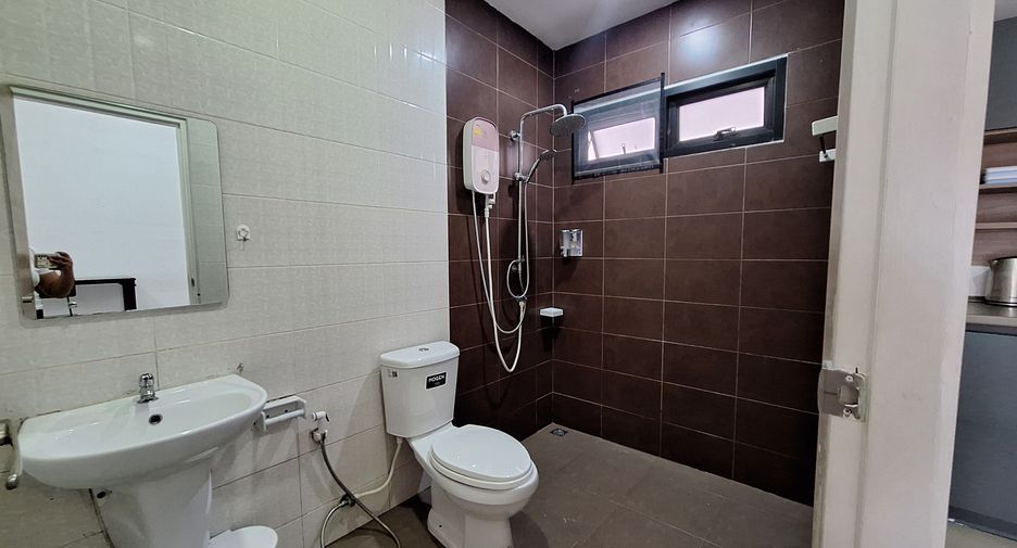 For rent 3 bedrooms villa in Hua Hin, Prachuap Khiri Khan