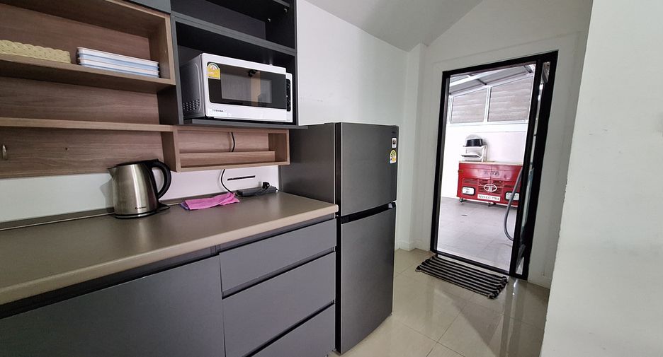 For rent 3 bedrooms villa in Hua Hin, Prachuap Khiri Khan