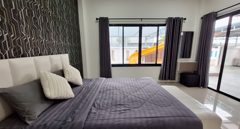 For rent 3 bedrooms villa in Hua Hin, Prachuap Khiri Khan