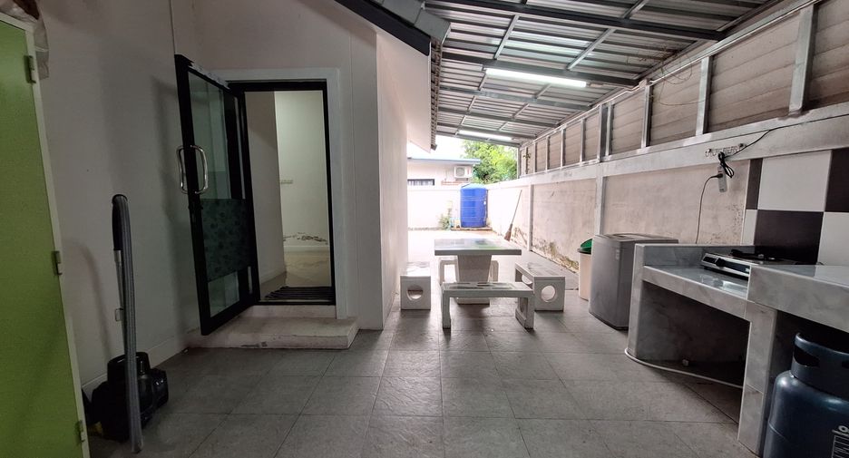 For rent 3 bedrooms villa in Hua Hin, Prachuap Khiri Khan