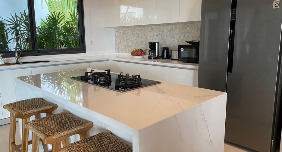 For rent 4 bedrooms villa in Ko Samui, Surat Thani
