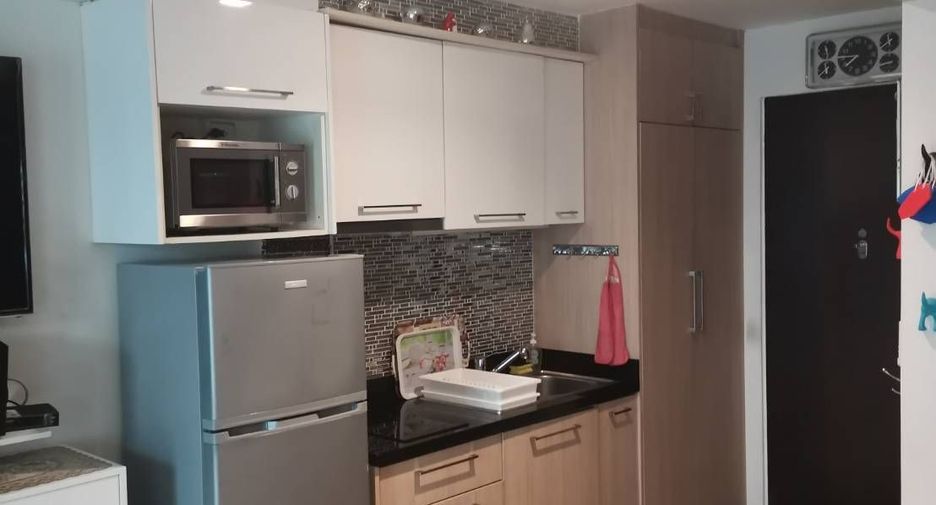 For sale studio condo in Bang Lamung, Chonburi