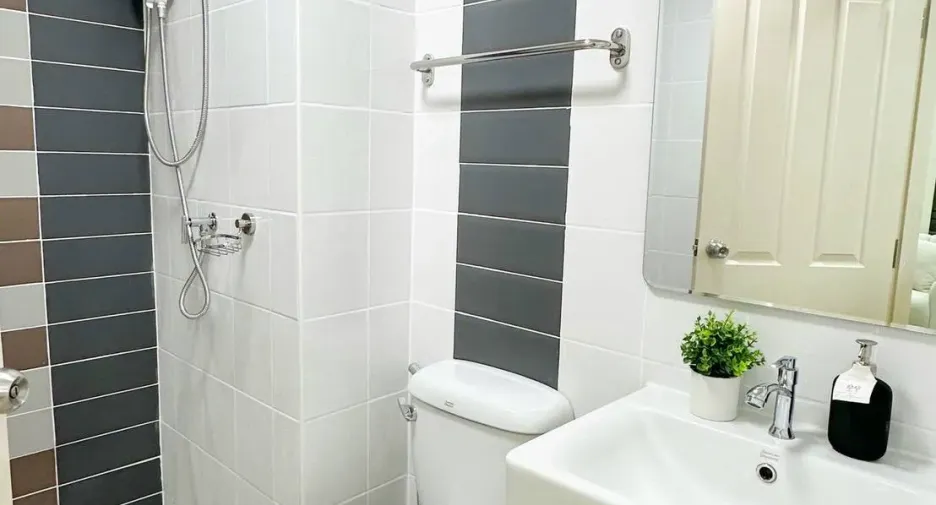 For sale 1 bed condo in Bangkok Noi, Bangkok