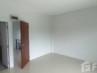 For sale 8 ベッドルーム retail Space in Hang Dong, Chiang Mai