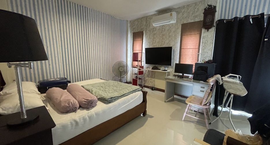 For sale 3 bedrooms house in Hua Hin, Prachuap Khiri Khan