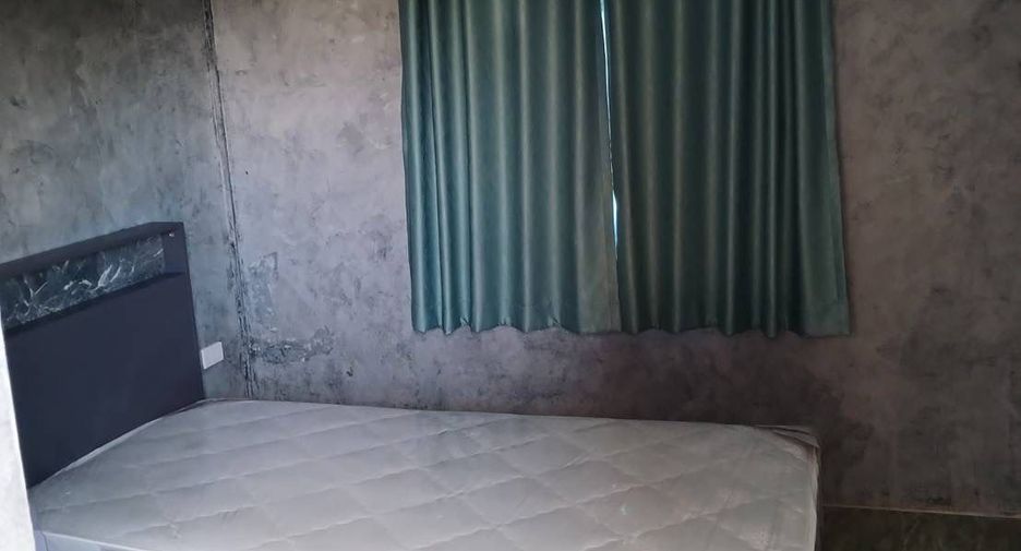 For rent 4 bedrooms house in Hua Hin, Prachuap Khiri Khan