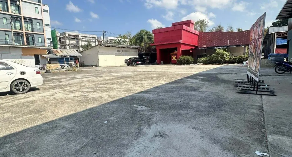 For rent retail Space in Mueang Phuket, Phuket