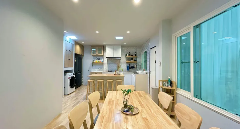 For rent 4 ベッドルーム house in Thalang, Phuket