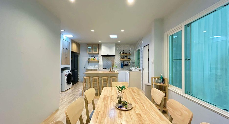 Haus zur Miete mit 4 Zimmer in Thalang, Phuket