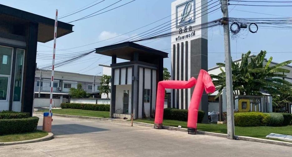 出售 3 卧室 联排别墅 在 Bang Sao Thong, Samut Prakan