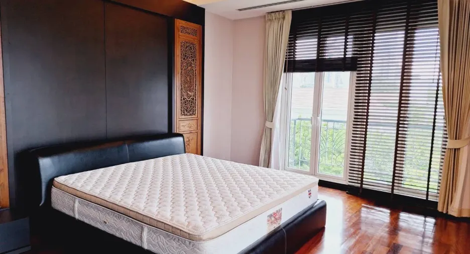 ขาย 3 ห้องนอน คอนโด ใน สาทร, กรุงเทพฯ