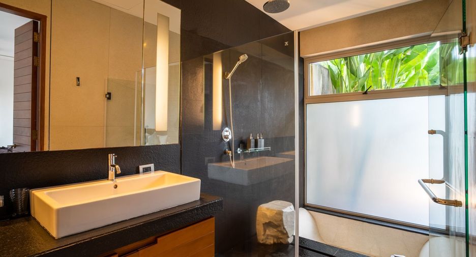 For sale and for rent 4 bedrooms villa in Thalang, Phuket