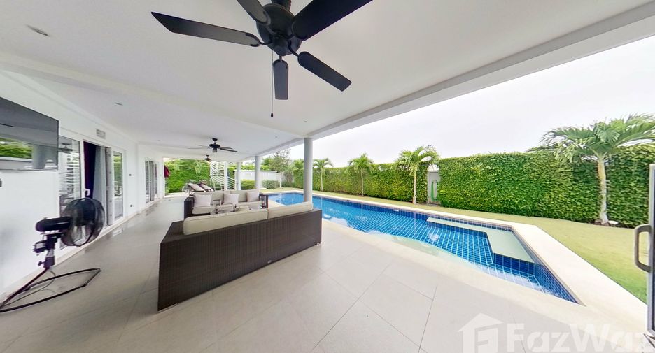For sale 3 bedrooms villa in Hua Hin, Prachuap Khiri Khan