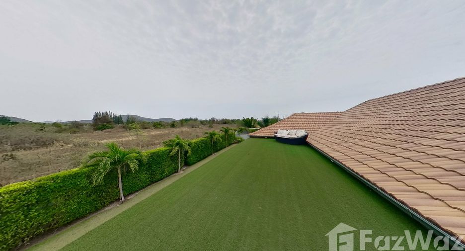 For sale 3 bedrooms villa in Hua Hin, Prachuap Khiri Khan