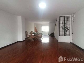 Casa adosada en venta de 2 habitaciones en Hang Dong, Chiang Mai