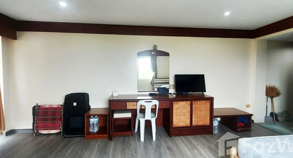 For sale 1 bed condo in Mueang Rayong, Rayong