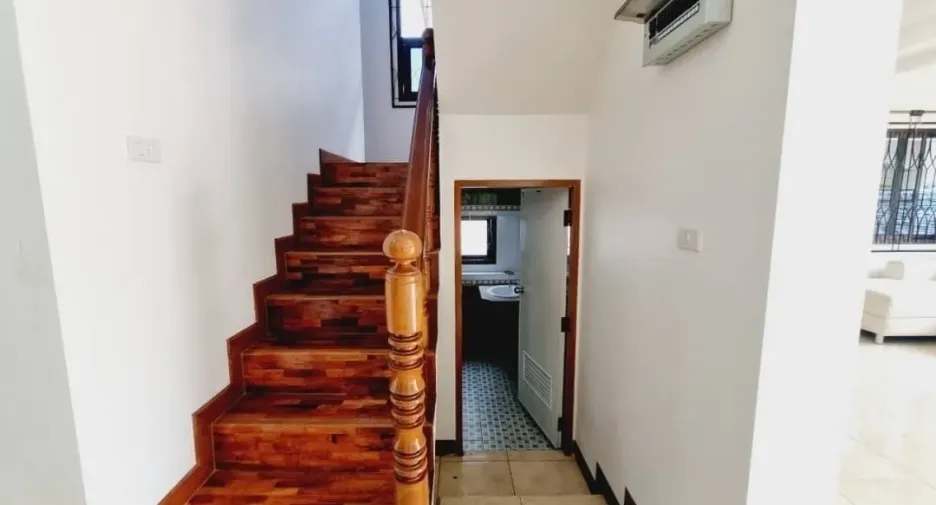 出售 3 卧室 独立屋 在 Mueang Chiang Mai, Chiang Mai