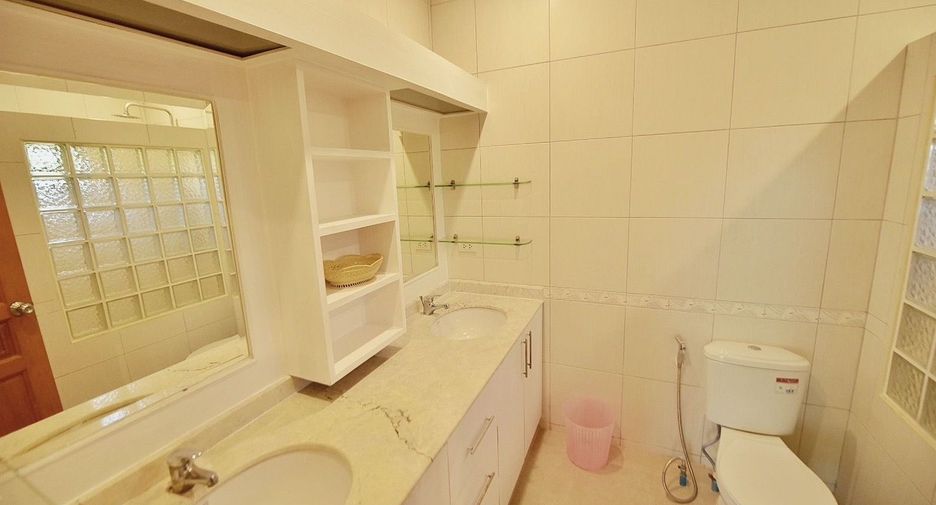 For sale and for rent 4 bedrooms house in Hua Hin, Prachuap Khiri Khan