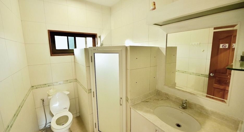 For sale and for rent 4 bedrooms house in Hua Hin, Prachuap Khiri Khan