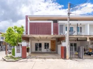 For Rent 3 Bedroom Townhouse In Mueang Chiang Mai