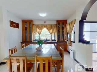 À vendre 3 chambres maison à San Kamphaeng, Chiang Mai