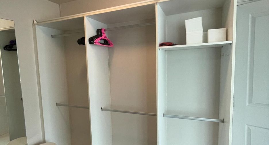 For rent 2 bedrooms condo in Mueang Phuket, Phuket