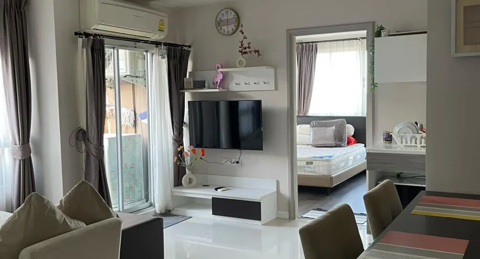 For rent 2 bedrooms condo in Mueang Phuket, Phuket